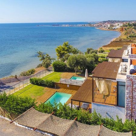 Kalma Villa Ena Nea Moudania Bagian luar foto